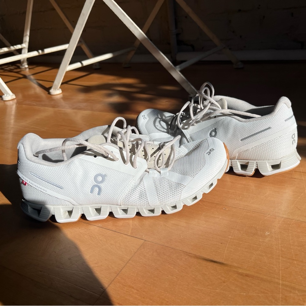 ON Running Shoes Cloud5s